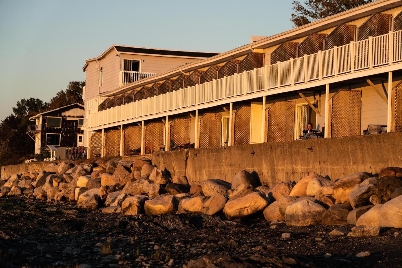 Auberge Sur Mer Notre Dame Du Portage Luaran gambar