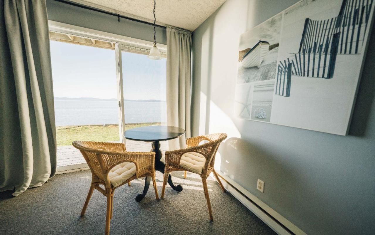 Auberge Sur Mer Notre Dame Du Portage Luaran gambar